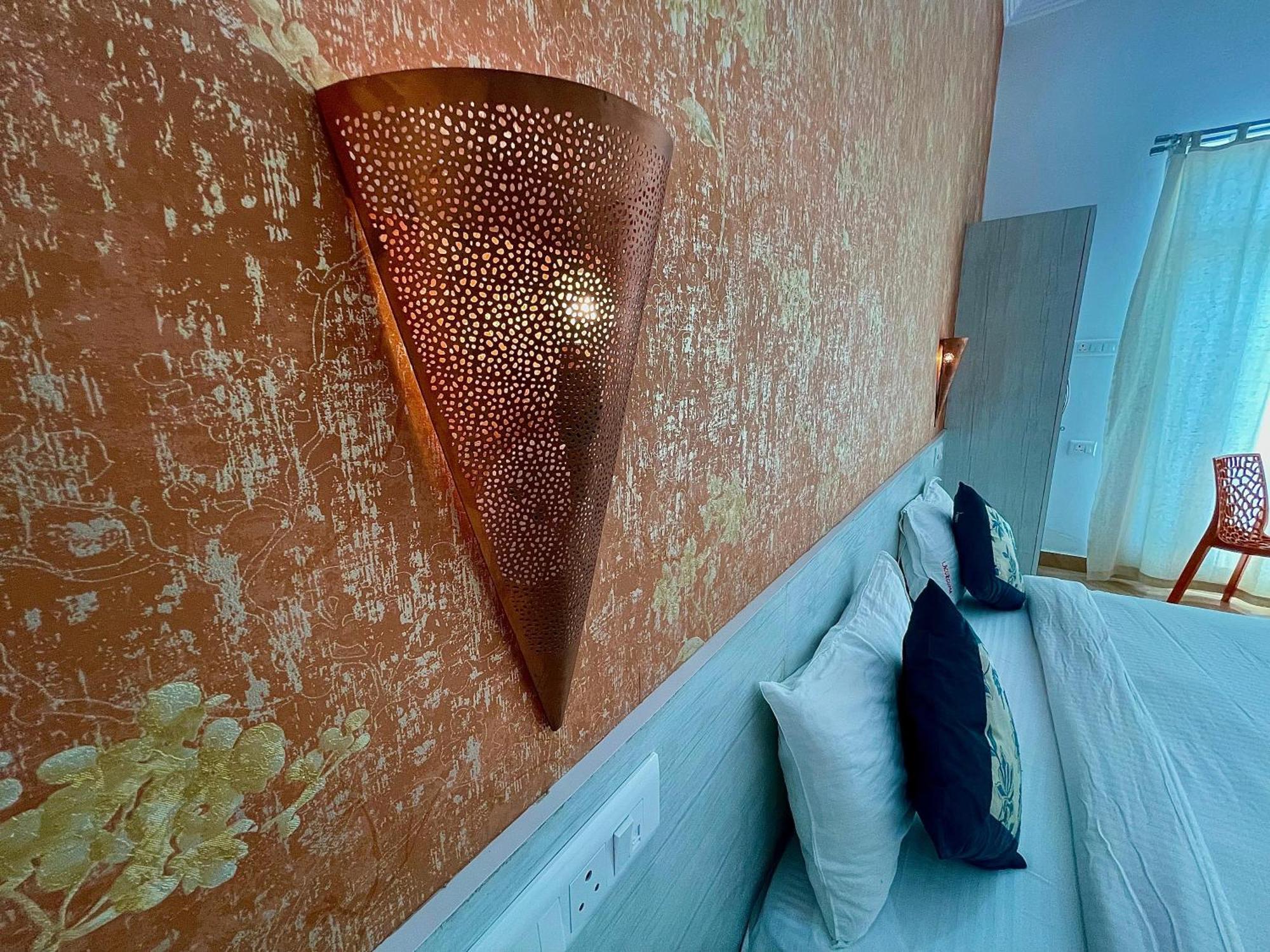 La Curcuma Luxury Homestay Кхаджурахо Экстерьер фото